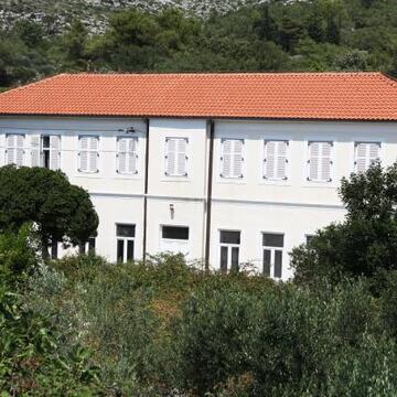 Zaklada